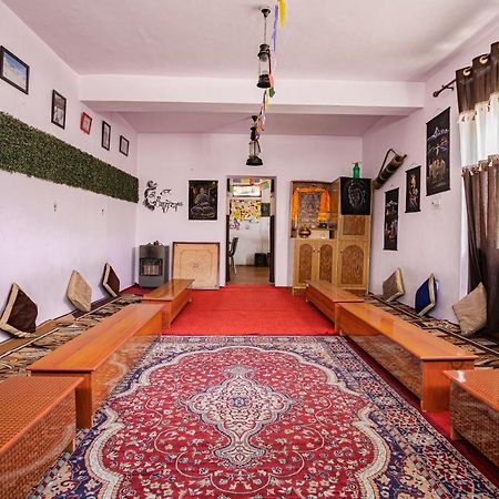 The Travellers Shed Kaza Exterior foto